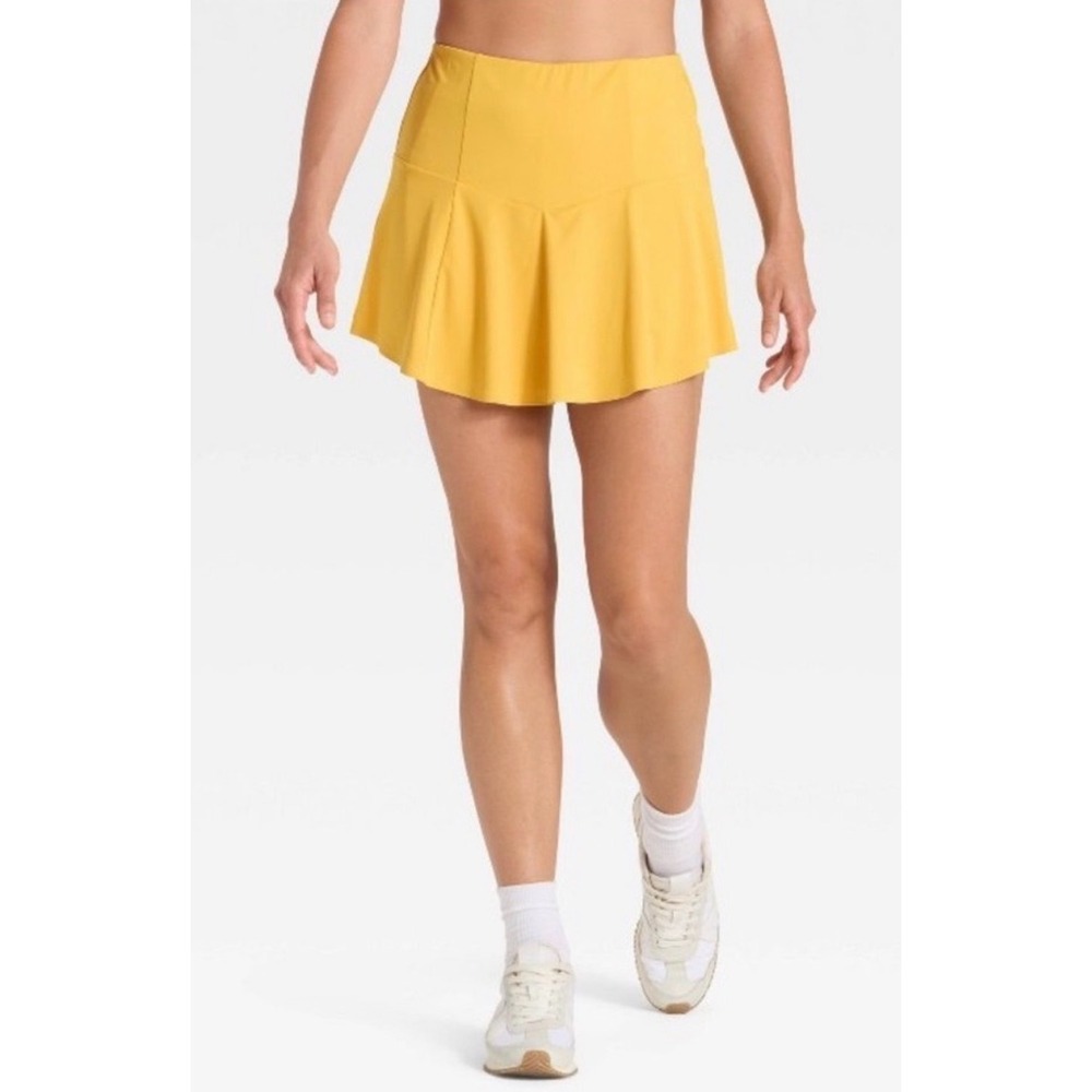 JoyLab‎ Game Day Drop Waist HR Skort Medium Yellow Gold